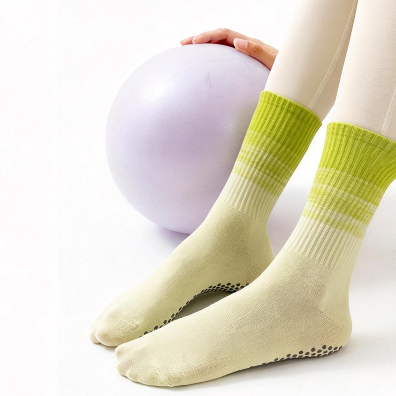 زوج واحد من جوارب اليوغا النسا - مراجعة Grip Sock Yoga وسعره