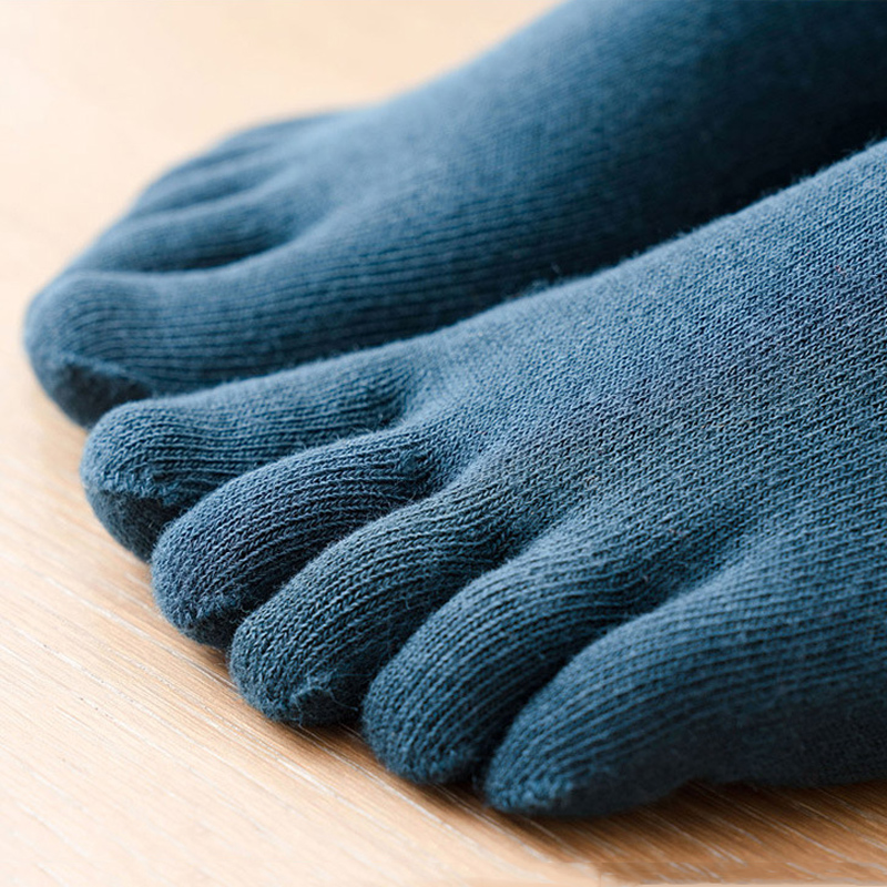 جوارب سيليكون مانعة للانزلاق خ - مراجعة Grip Sock Yoga وسعره